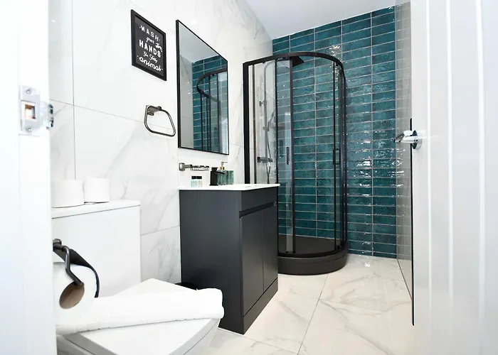 Apartment Fabulous Compact 1 Bedroom In